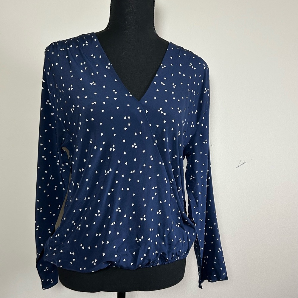 Madewell Navy Women's Wrap Blouse Top with White Hearts Silk
